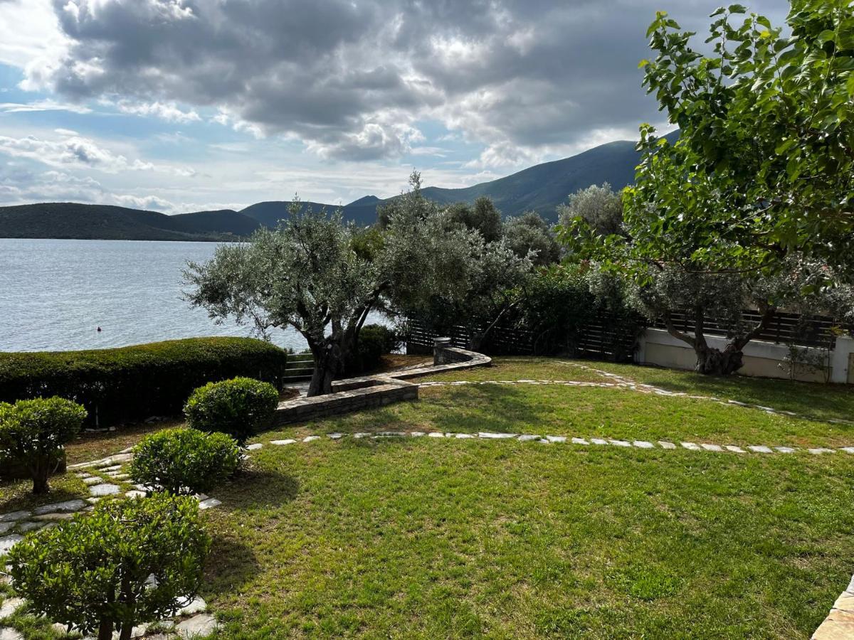 Villa Liana Sourpi Luaran gambar