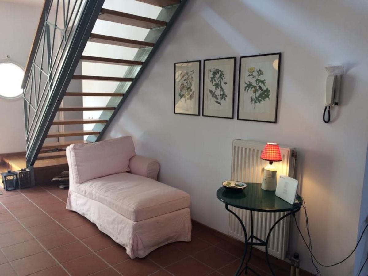 Villa Liana Sourpi Luaran gambar